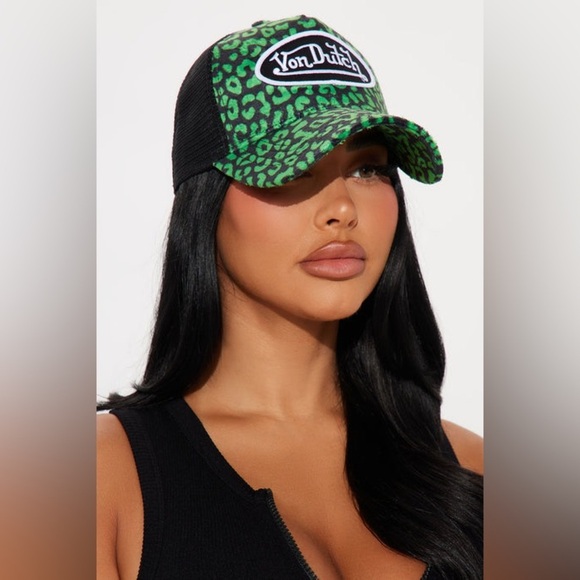 POPULAR AUTHENTIC NWT Von Dutch Unisex Lime Cheetah Trucker Hat ~ NEW! - Picture 1 of 8